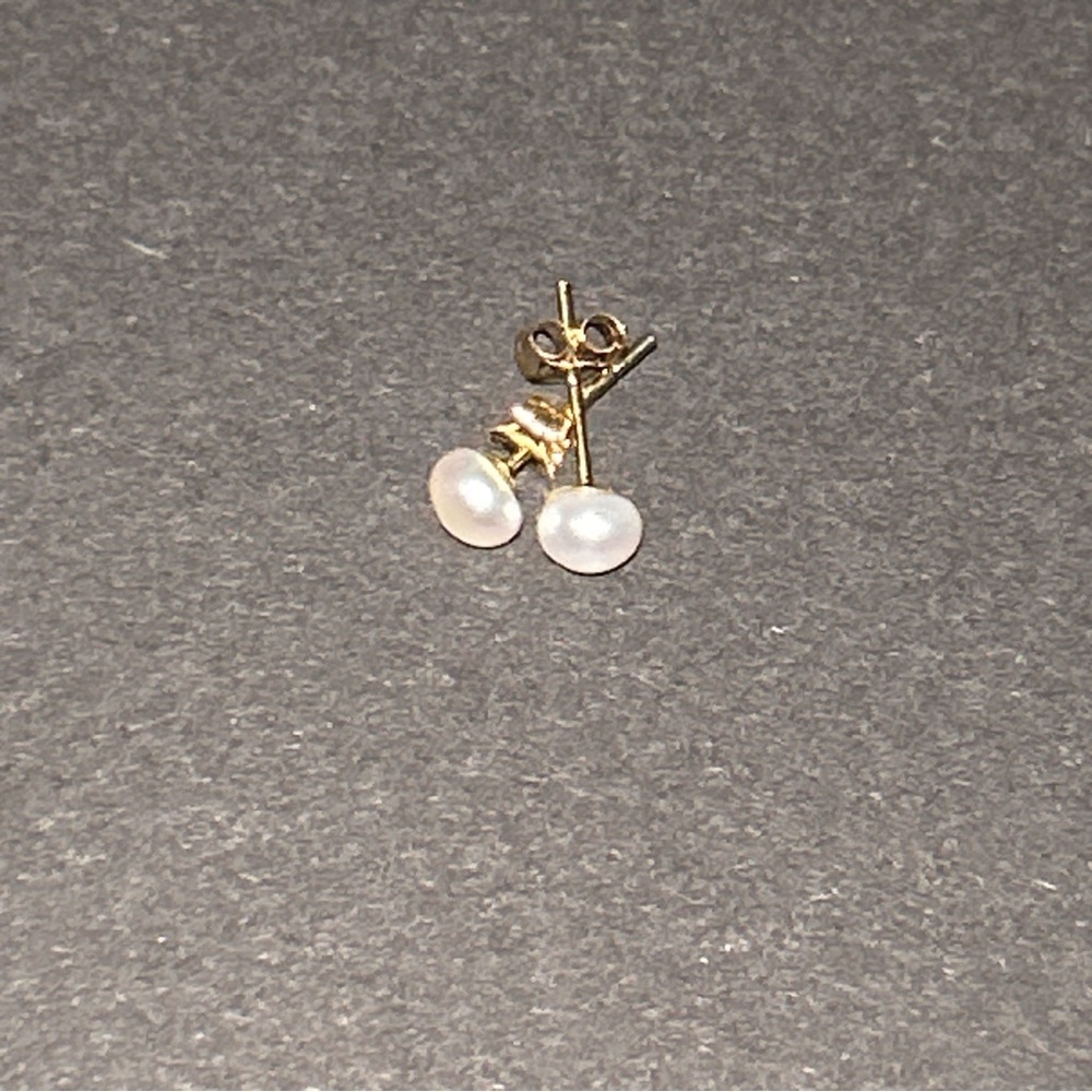 14k Gold and Pearl Earrings
